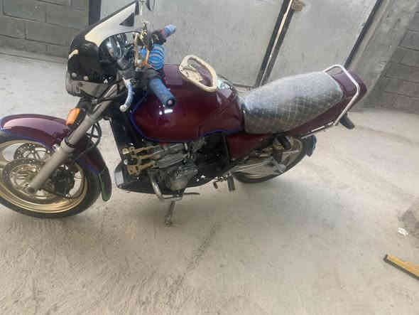 أتصال أو واتساب ***********

للبيع فقط.    سيبي فور. CB400.   السعر 17 $ 

مرقم  لوحه وب اسمي ثاني يوم احول  

دراجه. مرتبه. ما تصرف عليه. لو ربع.    

مكاني الفلوجه  قضاء الحبانيه

