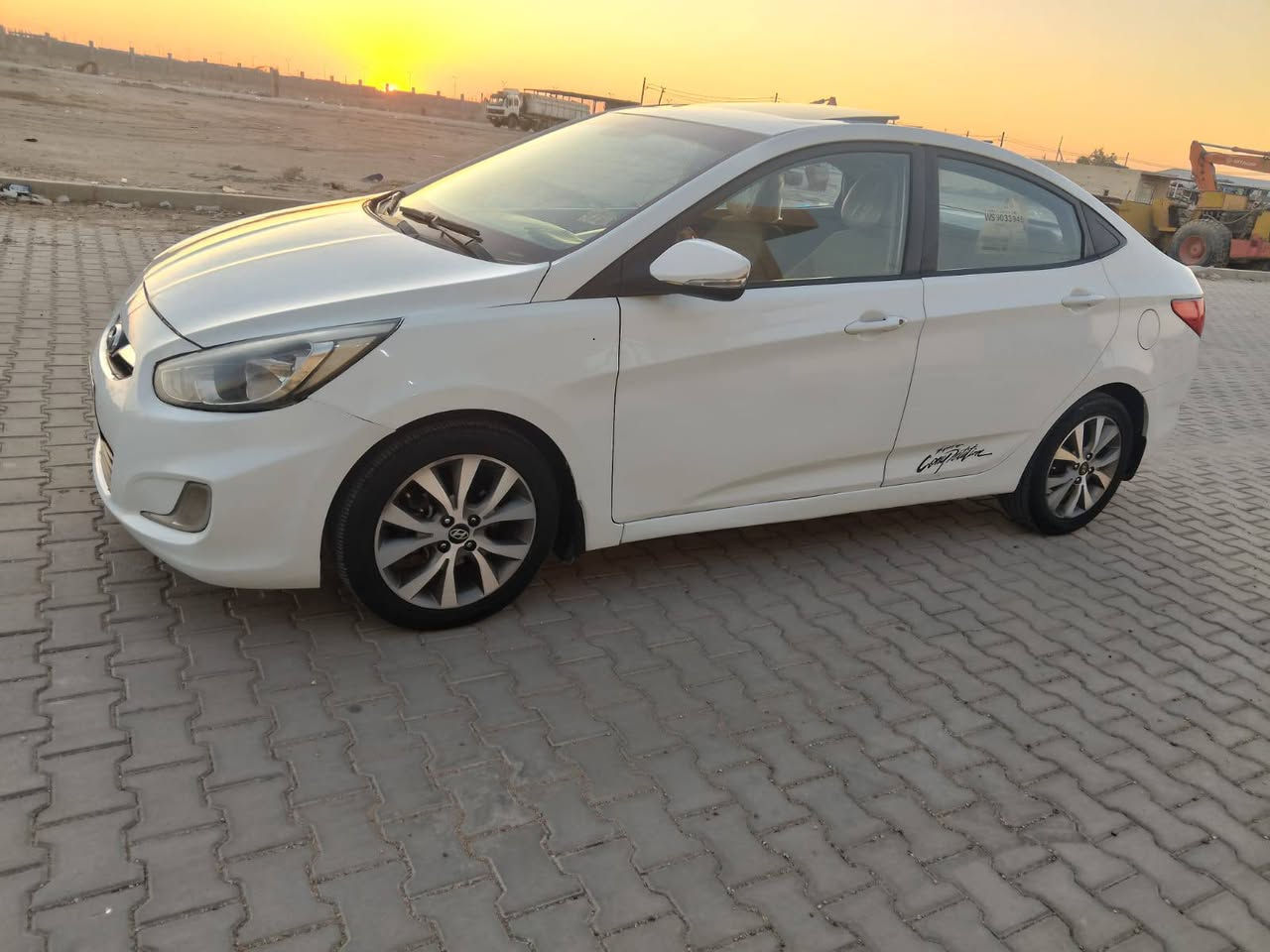 اكسنت موديل 16فول مواصفات رقم قادسية محرك 1600السياره جاهزه حداديه كير مكينه سياره بيهة 3قطع صبغ بنيد وجاملغ وباب بدون دواخل السعر97وبيهة مجال عنوان السياره نجف رقم تليفون *********** النجف, العراق
