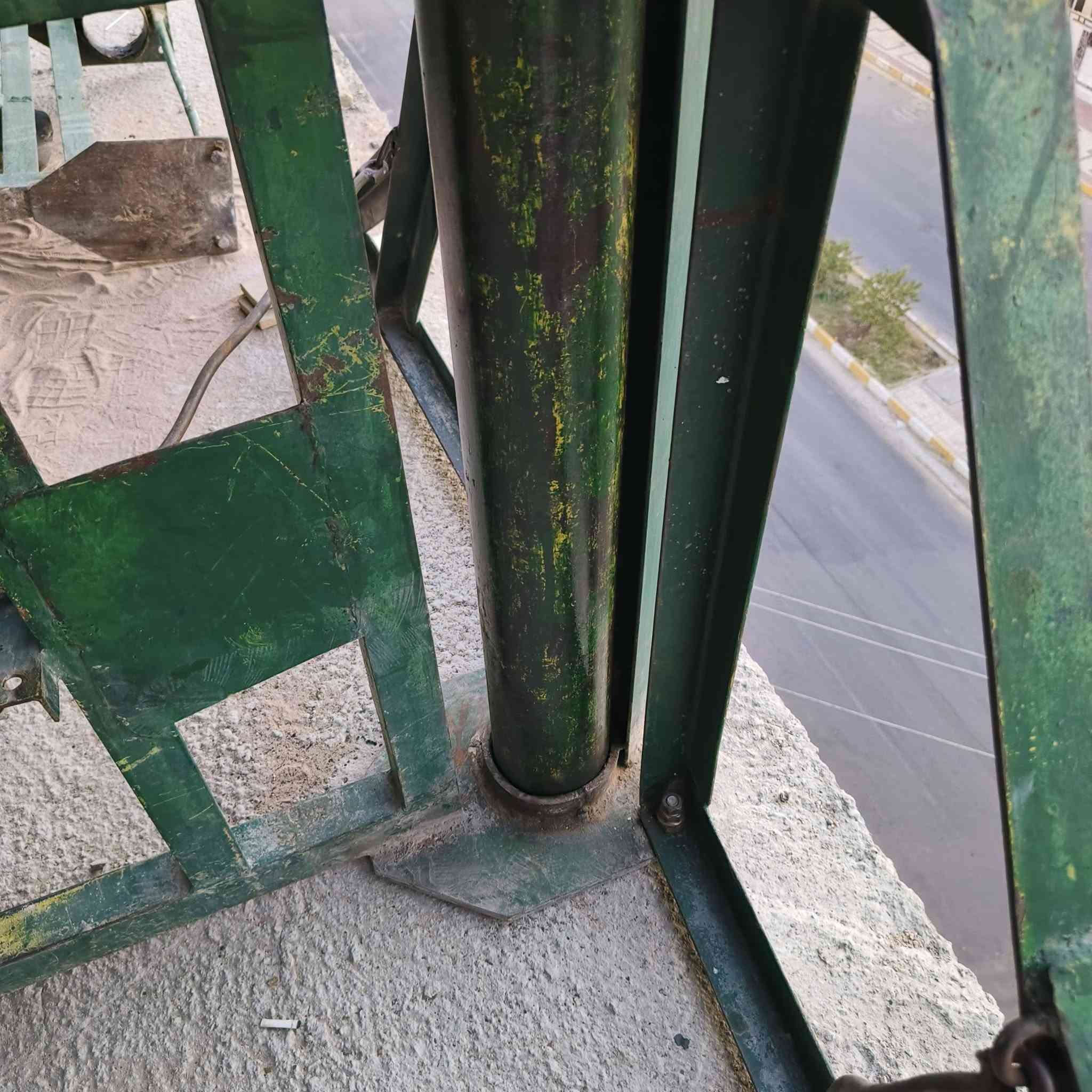 السلام عليكم للبيعونج سعر هيكل  700,000 ويا عربانتين ماكور عاطل


**إذا كنت صاحب هذا الإعلان وتريد حذفه لأي سبب، رجاءا أرسل رسالة إلى الدعم الفني**