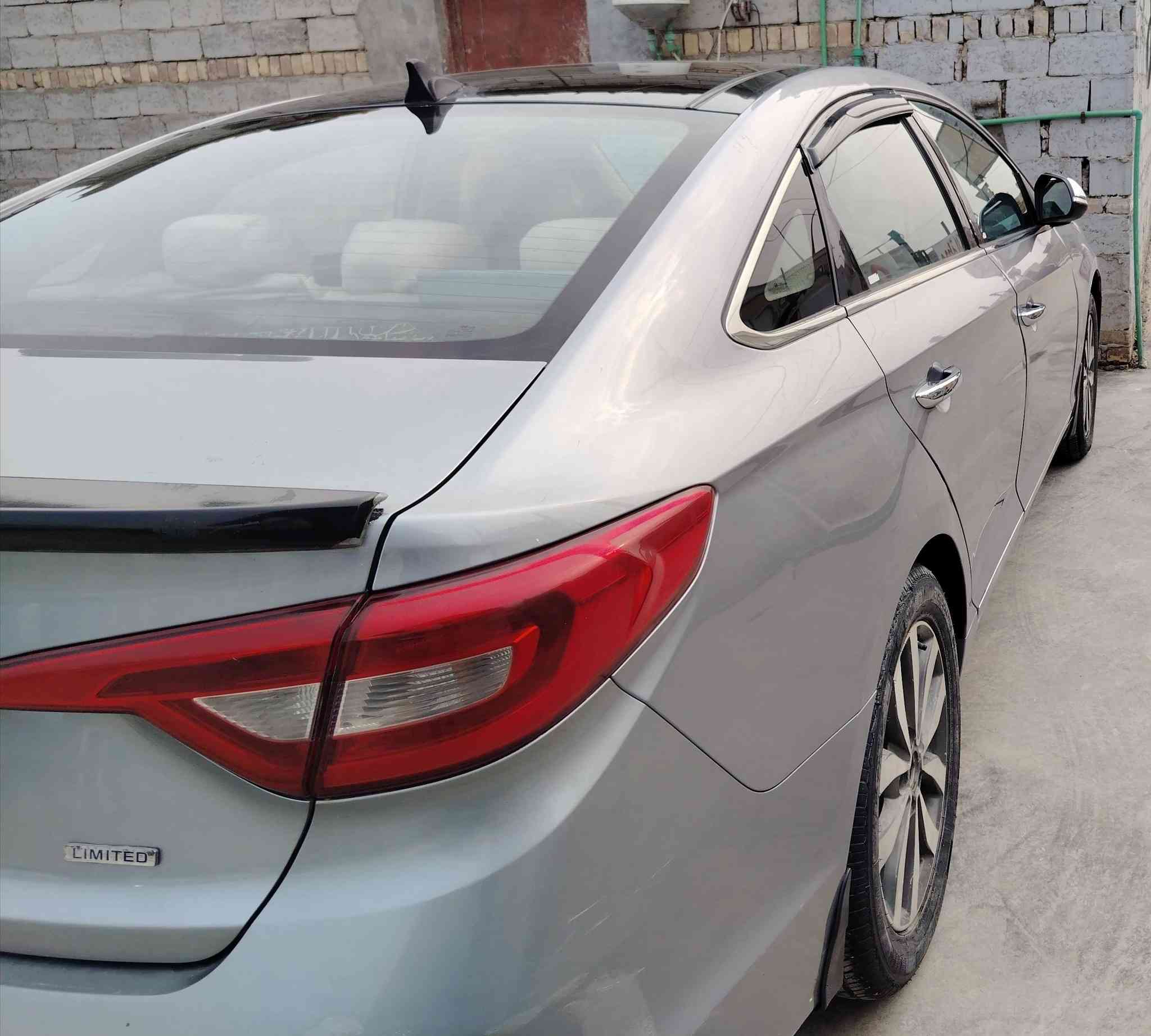 السلام عليكم
سوناتا خليجي 

فول مواصفات عدا البصمه

موديل 2016

رقم بغداد انكليزي بسمي

هزه جديده

سنوية 2028

 محرك 2400 دوش

بانوراما

حساسات

كشنات جلد

لد امامي وخلفي

بردات

داخل بيجي وصاج 

تبريد قطعتين

اشاير بالمري

تحكم ستيرن

شفط المري

كهربائيات بشرط

حدادية

تخم تاير

بيه هواي مواصفات ماعرفهن

سونار داخل المنشور 

السيارة مال بيت متعوب عليهه

شرط التحويل

بيع او مراوس بااقل لان محتاز افلوس
132 وبيه مجال 

***********

***********
