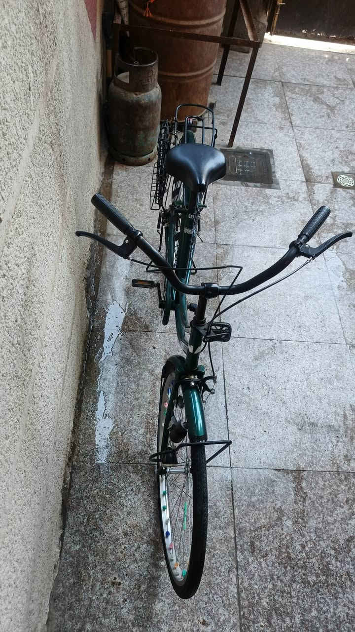 بايسكل نضيف حيل  مكان كربلاء حي المجتبى سعر 100 الف    ***********
