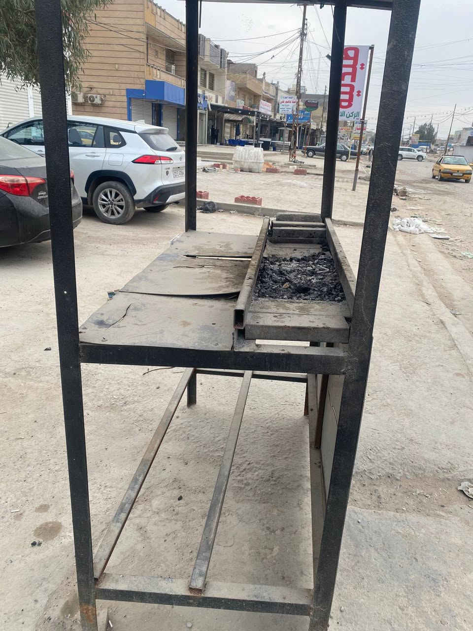 السلام عليكم للبيع شواية وسنك مرمر*********** مكاني بغداد الامين سكينة شارع المكاتب
