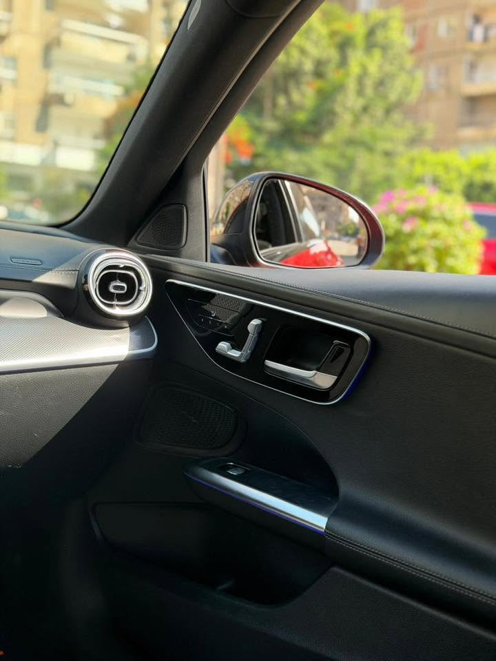 Mercedes C200
Model 2023
AMG NIGHT PACKAGE 
Fully loaded 
Protection from protect me
80000 km
GAS maintenance 
استيراد
Brand new tires
سنطة كهرباء 
الاستفسارات:01155718073


**إذا كنت صاحب هذا الإعلان وتريد حذفه لأي سبب، رجاءا أرسل رسالة إلى الدعم الفني**