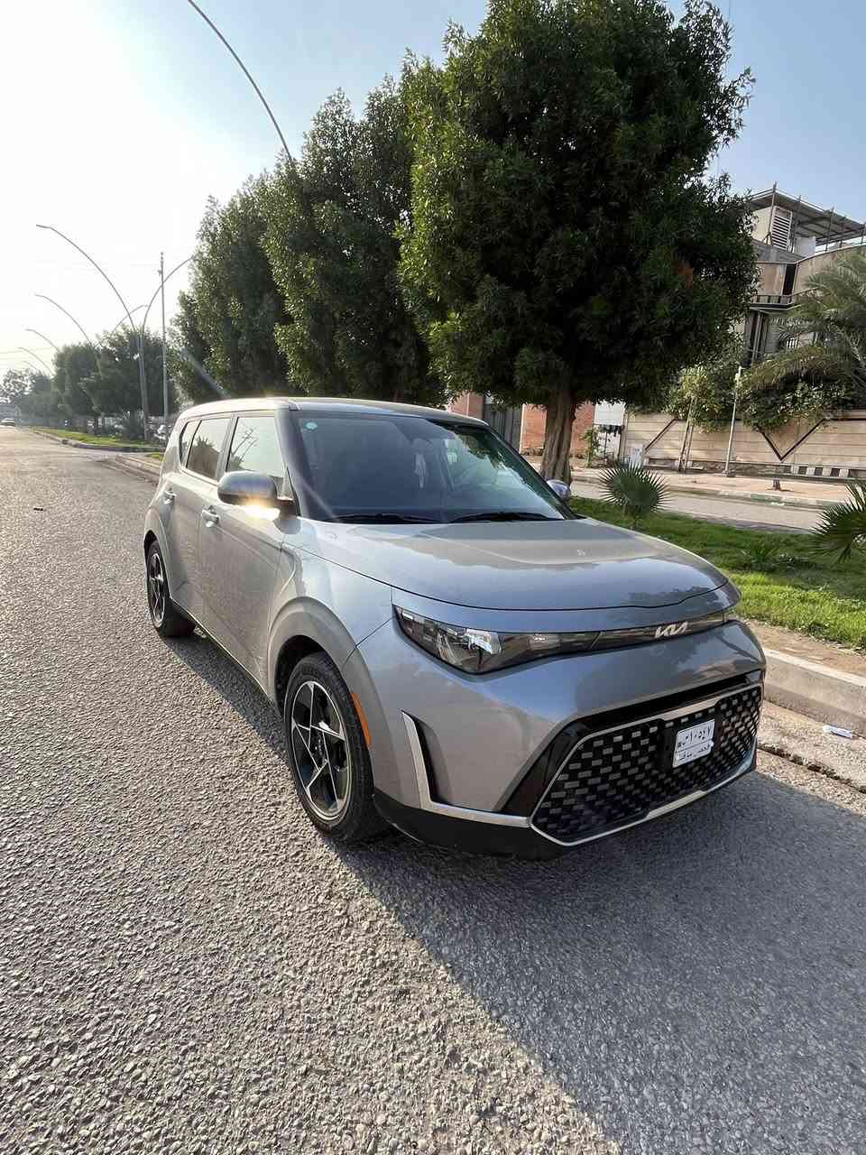 سلام عليكم كيا صول 2023 فول مواصفات فتحة سقف سلايد بصمه شاشه جبيره تدفئة كشنات رقم فحص مؤقت ضربته خلفي موضح بصور السعر 138 وبيه مجال ***********
