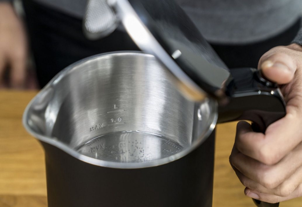 غلاية صنع المانيا  ماركة زولينغ سعرك كلش غالي بالنت من طبقتين داخل استانلس استيل


**إذا كنت صاحب هذا الإعلان وتريد حذفه لأي سبب، رجاءا أرسل رسالة إلى الدعم الفني**