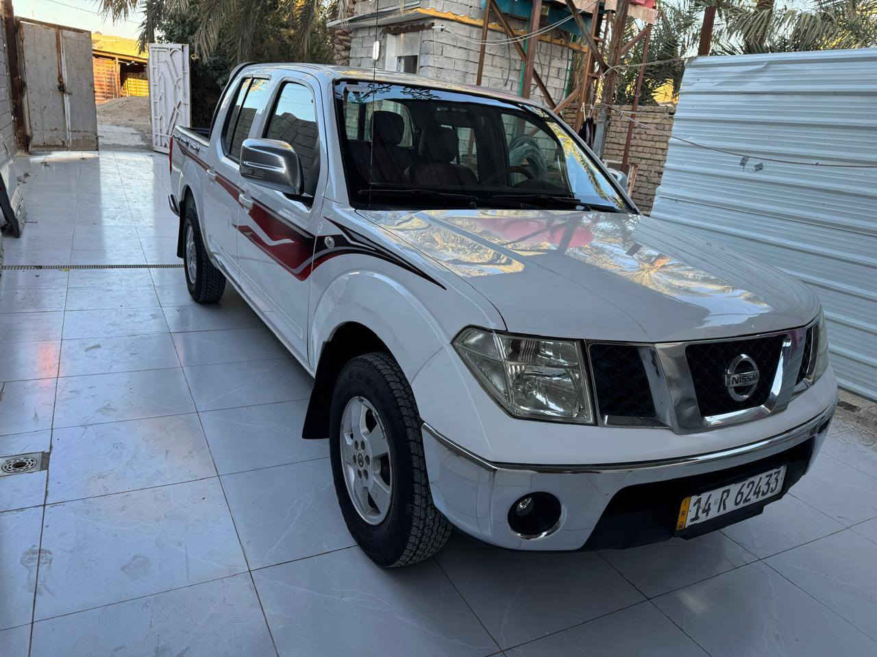 سلام عليكم للبيع بيكم نيفاره 2014 رقم بصره دولي سنويه ل30 مكفوله كفاله عامه مكينه لا تبخير ولا تنقيص سياره جديده وجاهزه من كلشي دوشمه تخم تاير حداده عامه تبريد تدفى سياره جاهزه من كلشي مال جناي السعر 130 مكاني بصره قضاء القرنه ***********
