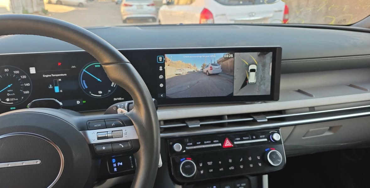 السلام عليكم توسان 2025 هايبرد وارد السيارة فول الفول خمس كامرات  لون ابيض
بانوراما 
بصمه ابواب وصندوق 
كشنات كهرباء 
تدفئه تبريد بالكشنات 
حفظ ميموري للكشنات 
داته شو 
وضعيات قياته ايكو ونورمال وسبورت بالضافه الى وضعيات الجبلي والثلجي 
سماعات شركه Boss
اشارة بالمري + كامرة 
كامرة اماميه + كامرة خلفيه دوارة 
كير تعليك 
السيارة تدقدم وترجع بالرمونت🌹
ويل كب 19 
ماشيه 26000 
السيارة بدون تبديل بدون صبغ بارد فقط 
ايرباك دركه وكشن
البجم كبس 
رقم الشاصي مرفق 
مكان بغداد حي العامل للاستفسار الاتصال ***********
السعر 228 مرقم بغداد بأسم المشتري
