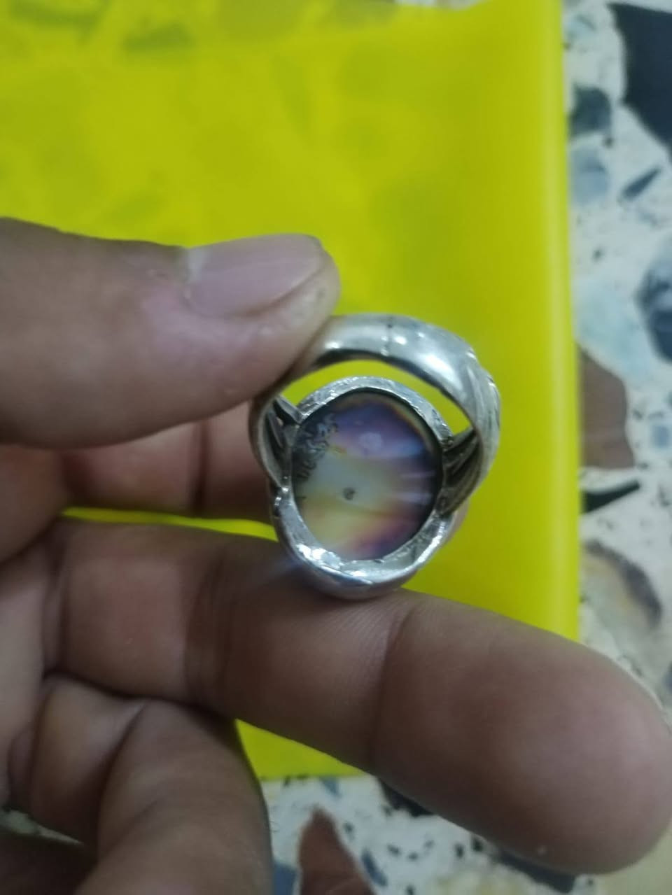 السلام عليكم عدي محابس ثنينهم ابيعهم سليماني وجزع قيم واخذ الي يريدهن يتواصل وياي خاص مكاني كربلاء حي العباس


**إذا كنت صاحب هذا الإعلان وتريد حذفه لأي سبب، رجاءا أرسل رسالة إلى الدعم الفني**