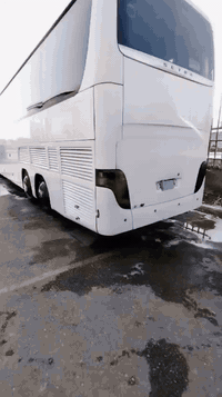 للبيع ام سيوف ١٦ الماني جاهزه للعمل رقم بغداد سنويه ٢٩ تنتهي ***********
