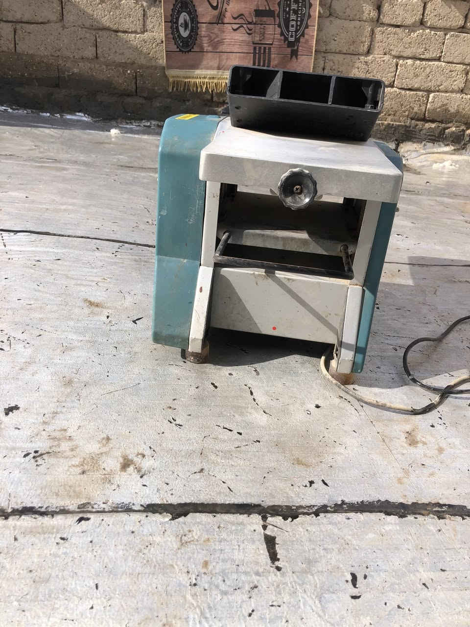 جهاز نكليزي سعره ٢٥٠ مبايل ***********
