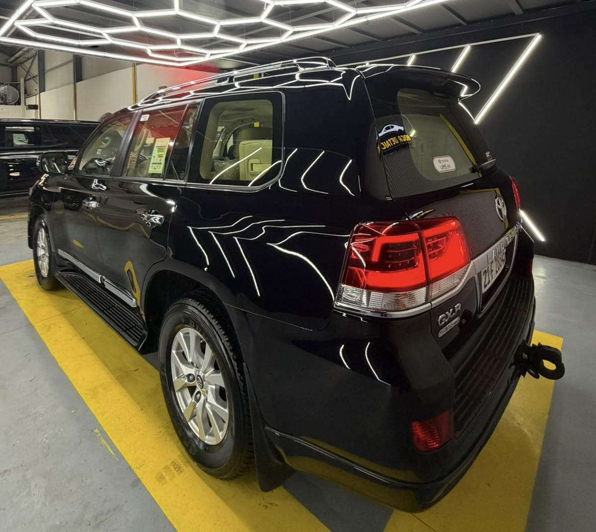 بۆفرۆشتن. 🎌🇶🇦🖤للبیع

تۆیۆتا لاندکرۆز 2018 فتێمی دەرەجە ١ 
٨ بستۆنی فوول مواسەفات GXR
٦٣ هەزاری حەقیقی ڕۆشتووە بەشەرت ..
هەردوو بەصمەی لەگەڵە و سەیارەکە لۆک لۆکە 

سعر /في التعليق يتم الرد فورا على المسنجر ✍🏻

نرخ/ لە کۆمێنت بنوسە یەکسەر وەڵام دەدەیتەوە 📮

مۆبایل / ***********

شوێن / سلێمانی 🏠

ئازیزان سەیارەکە لۆک لۆکە دەعامی بۆ دەعامی بەشەرت بێ بۆیاخ بێ گۆڕاو تەنها یەک بست PDR بچوکی هەیەو ماباقی وەک شوشە وایە و زۆر زۆر تازەیە و ماشااللەی ئەوێت 
مەکینە و گێڕ بەشەرت نەکراوەتەوە دەنگ و بوخار و دوکەڵی نیە سفر سفرە .. 📦

مواسەفات فتێمی دەرەجە 
(شەغال ،، سڵاید ،، شان ئێرباگ ،، ٤ کامێرا ،، کەلە ئایپاد ،، بەسمە ،، سەلاجە ،، کوشن جلد ،، نیضامی ئیکۆ ،، ئاوێنە شەفت ،، بەخی ئاو ،، هەردوو کوشن کارەبا ٣ دوگمە  ،، کامێرە ،، حاسە  ،، لید و زینۆن بیلادی ،، حەریقی بەرپێ مواسەفاتی تر ..)

سەنەوی و فەحسی بەڕادی تازە تازەکراوەتەوە 
٤ تایەی لۆکی لەژێرایە دەنلوبی شەریکە 
پێش و دوای چرکەی تیا نیە ..
