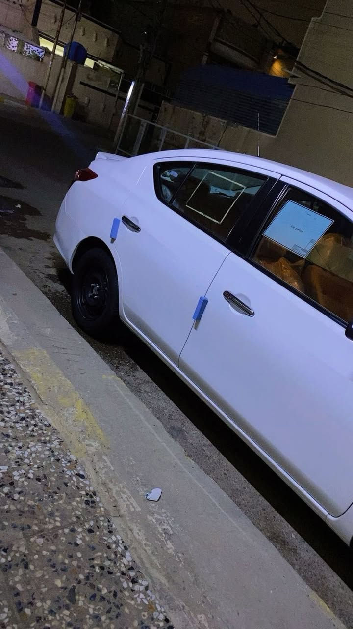 السلام عليكم نيسان صني 2023 رقم سليمانيه باسمي المكان بغداد السياره ماشيه ٥٧ الف السياره هندي مو مصري لا ضربه ولا صبغ ولا بارد السعر 115الاتصال
***********
