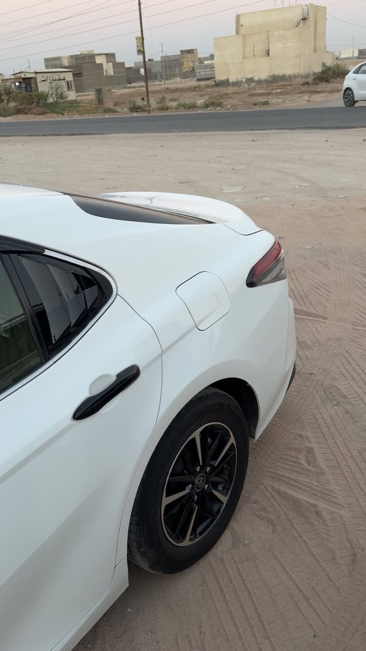 سلام عليكم 
كامري مديل 2022
رقم اربيل الجديد بسم شركة ميران
العنوان البصره ابوالخصيب 
السياره بيه صبغ كد شبر بل بونيد وبارد بل جاملق ايسر كدام الباقي كفاله من الشخط 
تخم تاير جديد حديده جديده كله على بلاد 
رقمي ***********
