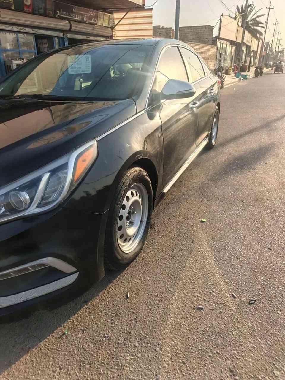 سوناتا 2017 فول مواصفات
 مكينه كير تبريد حداديه
 تخم تاير كله جديد السياره جاهزه مكان السياره 
كربلاء طويريج ***********
سعره ١١٠ وبيه مجال بسيط عين التمور, كربلاء

