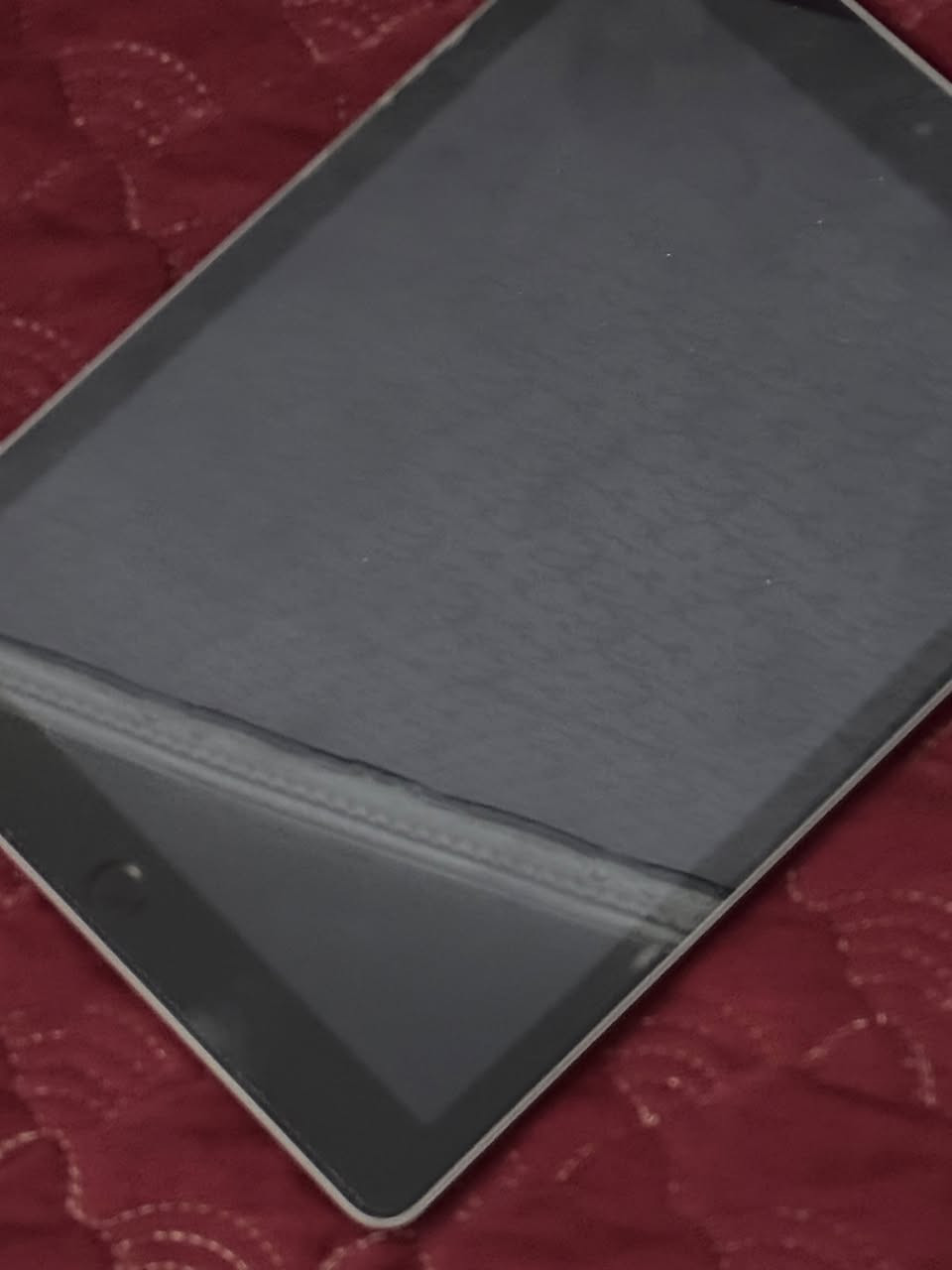 السلام عليكم 
ايباد أبل ٦
ذاكرة ١٢٨
بطارية ٩٣
بدون تبديل شاشة او غير شيء 
السعر ١٧٥ وبي مجال


**إذا كنت صاحب هذا الإعلان وتريد حذفه لأي سبب، رجاءا أرسل رسالة إلى الدعم الفني**