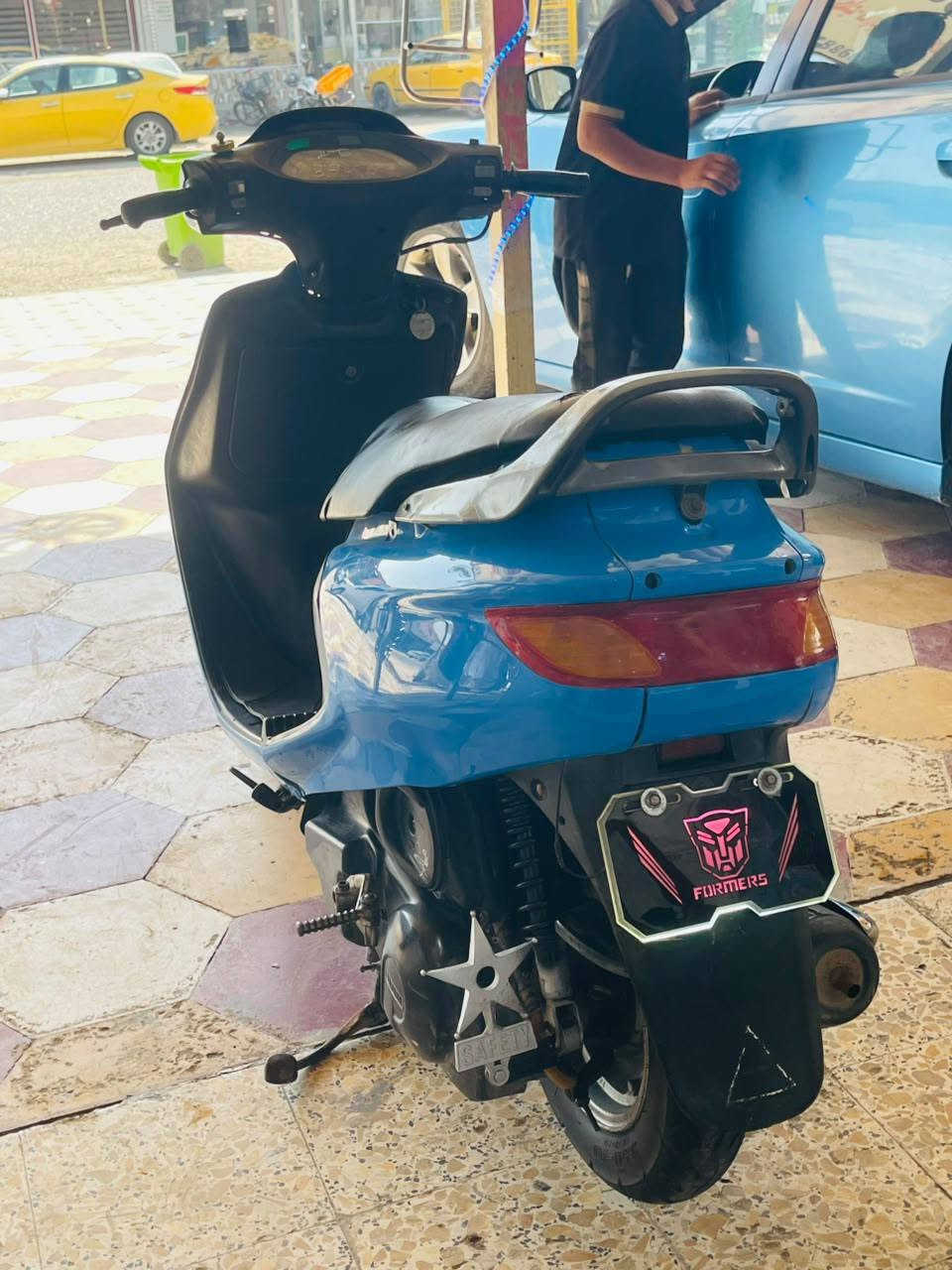 سلام عليكم دراجه فراشه للبيع محرك بچيس بعده يلمع الكفر جديد كلش والنضافه انضف من الصوره تجي وشوفهه سعر550مكان دوانيه قضاء الدغاره الرقم***********بي واتساب
+ترهم مراوس اربعه كير نضيفه
