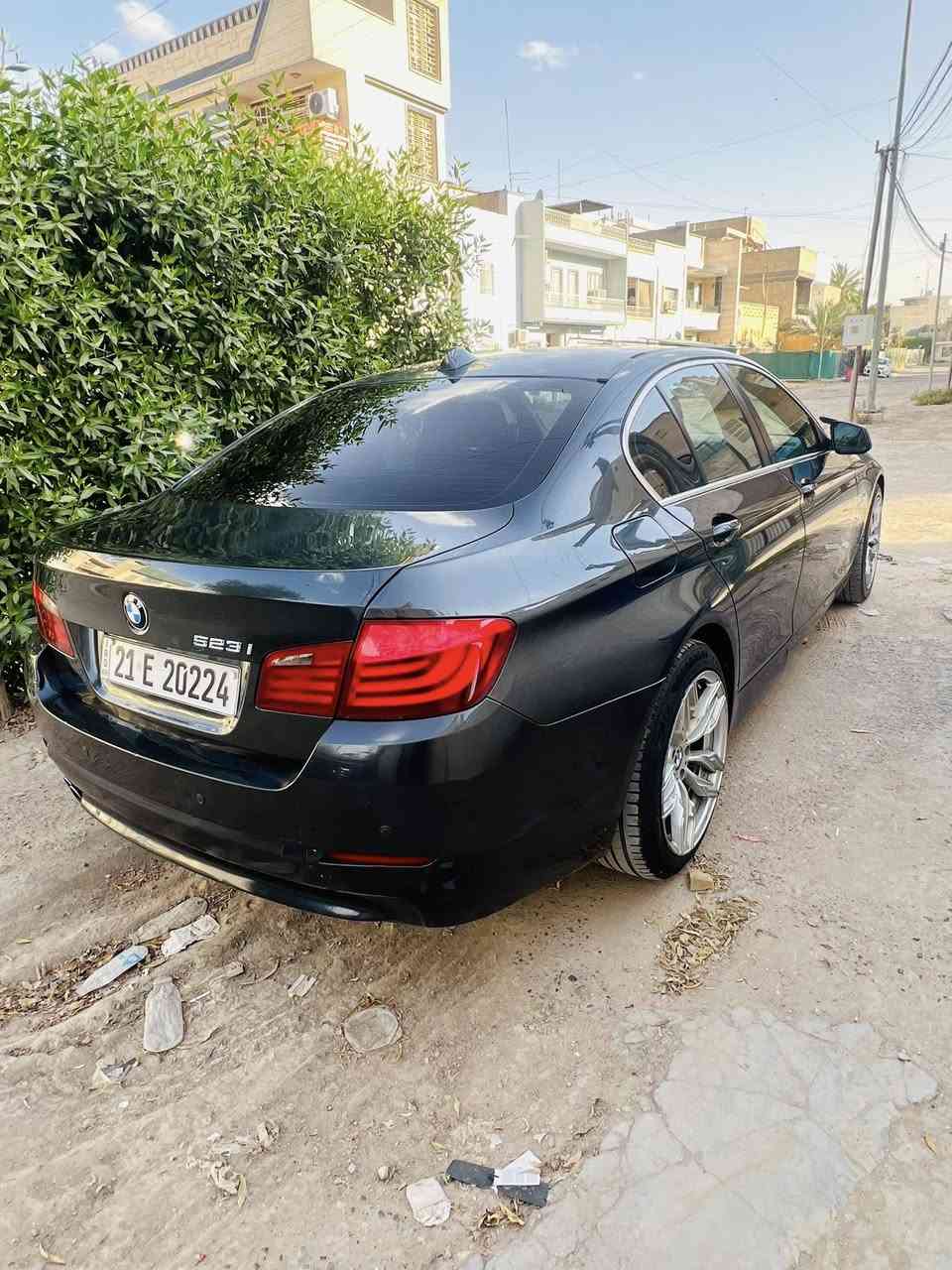 F10 523i مديل 2010
مكينه N52مرغوبه
خليجي بدون ضربه وصبغ 
كشنات جلد كهرباء 
منضومه مي جديدة صدر جديد 
نوزلات بلكات فيتبم كله جديد 
السعر 155بيهة مجال مكان بغداد 
رقم ***********
