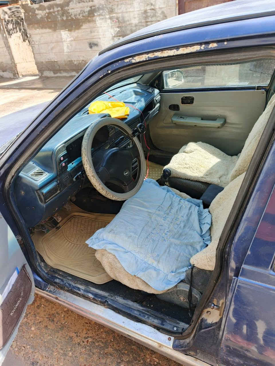 سلام عليكم دايو لمنز للبيع موديل٩٤ تحويل ثاني يوم كيرعادي السعر 18 وبيها مجال حك الجيه المكان الفلوجه لاتصال على الرقم ***********()***********
