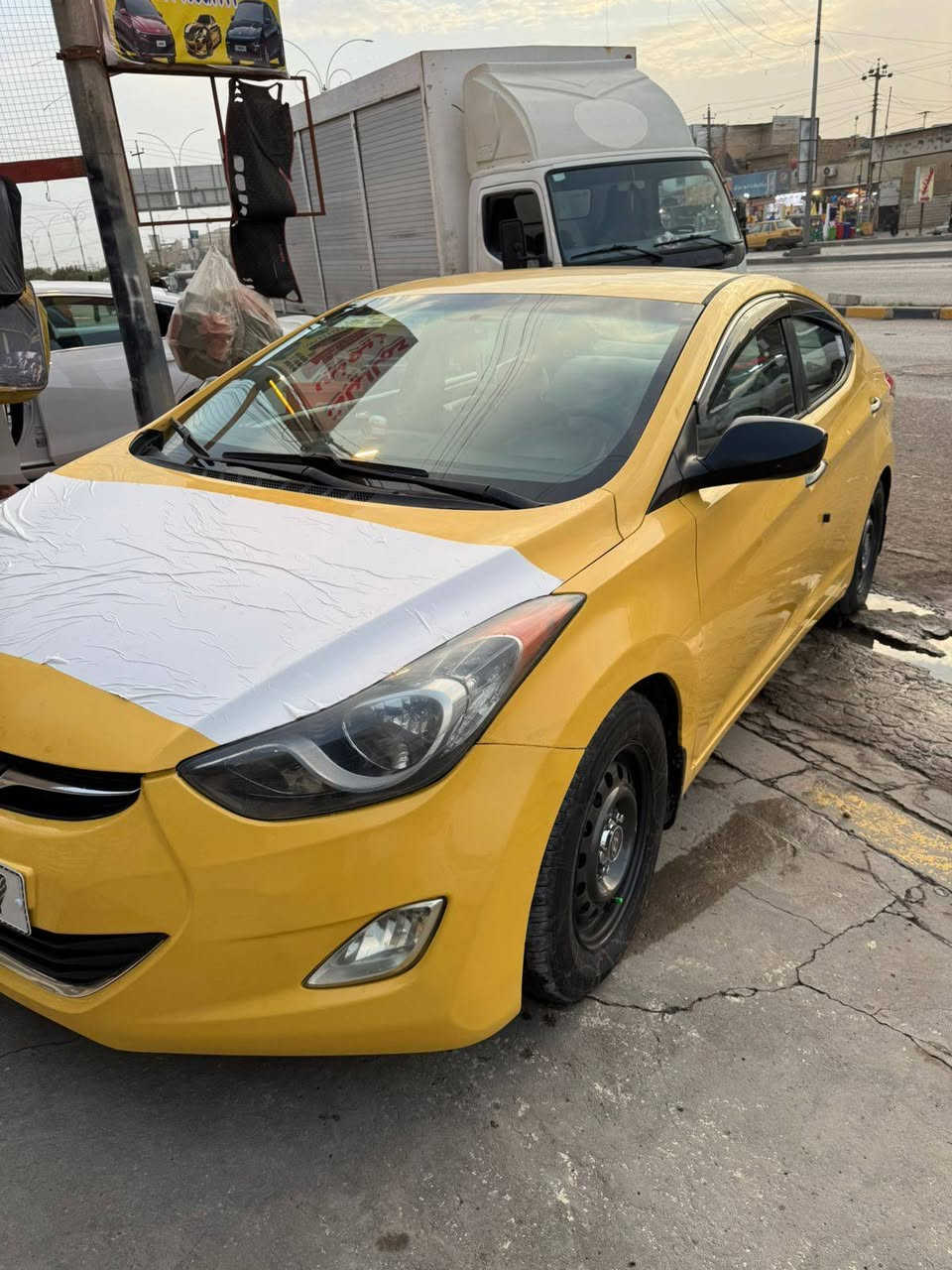 السلام عليكم النتره ١٣ سياره جديده محرك ١٨٠٠ رقم جديد سنويه جديده مكاني ميسان ***********
