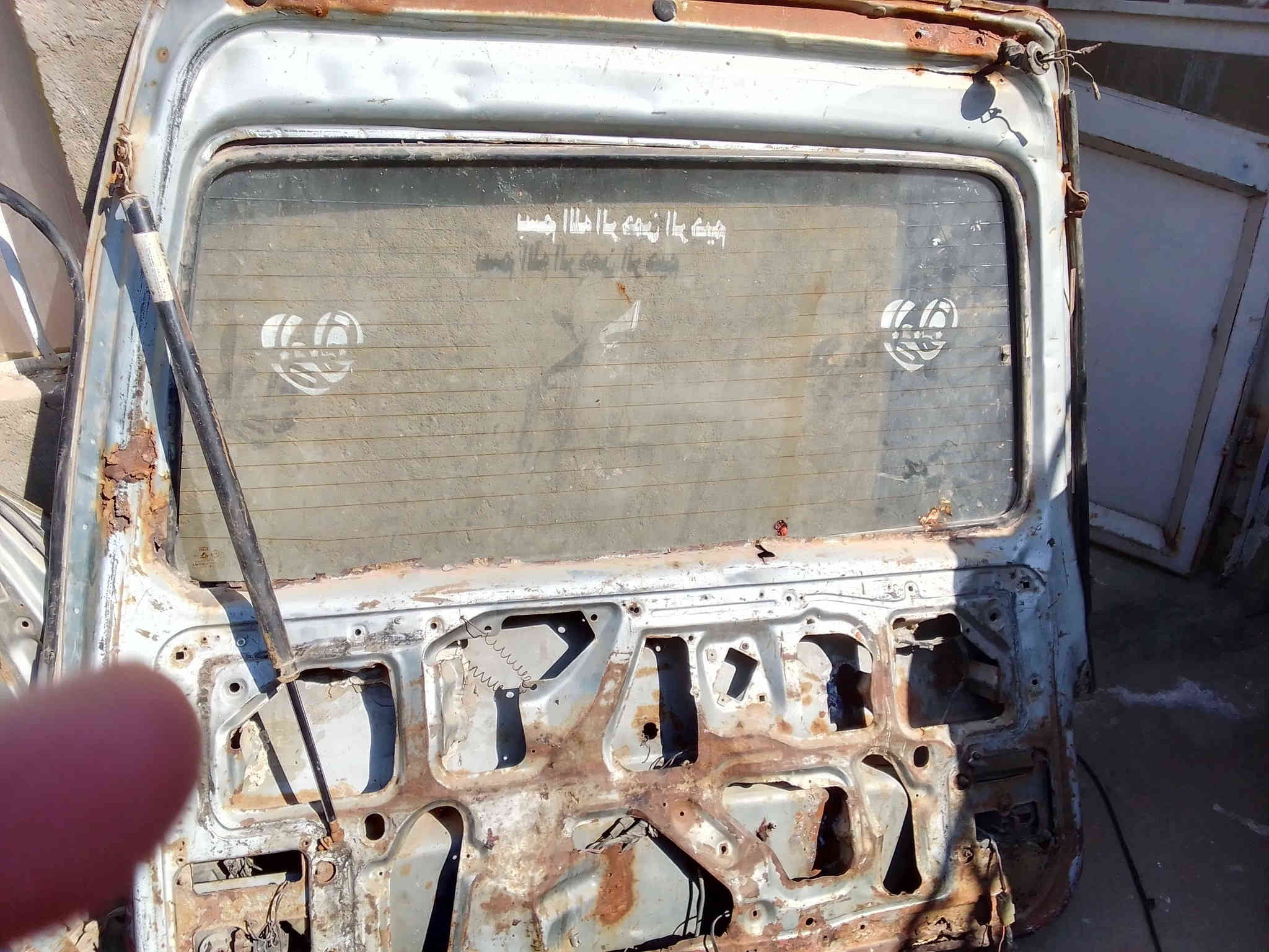 السلام عليكم غراض كيا بستا للبيع بسعر مناسب مكاني كربلاء القادسيه ***********
