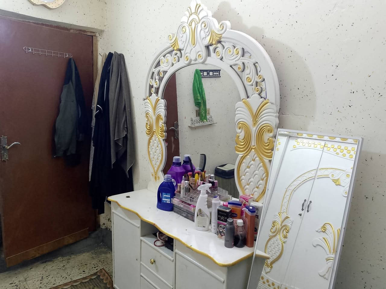 للبيع غراض مستعمله ***********
