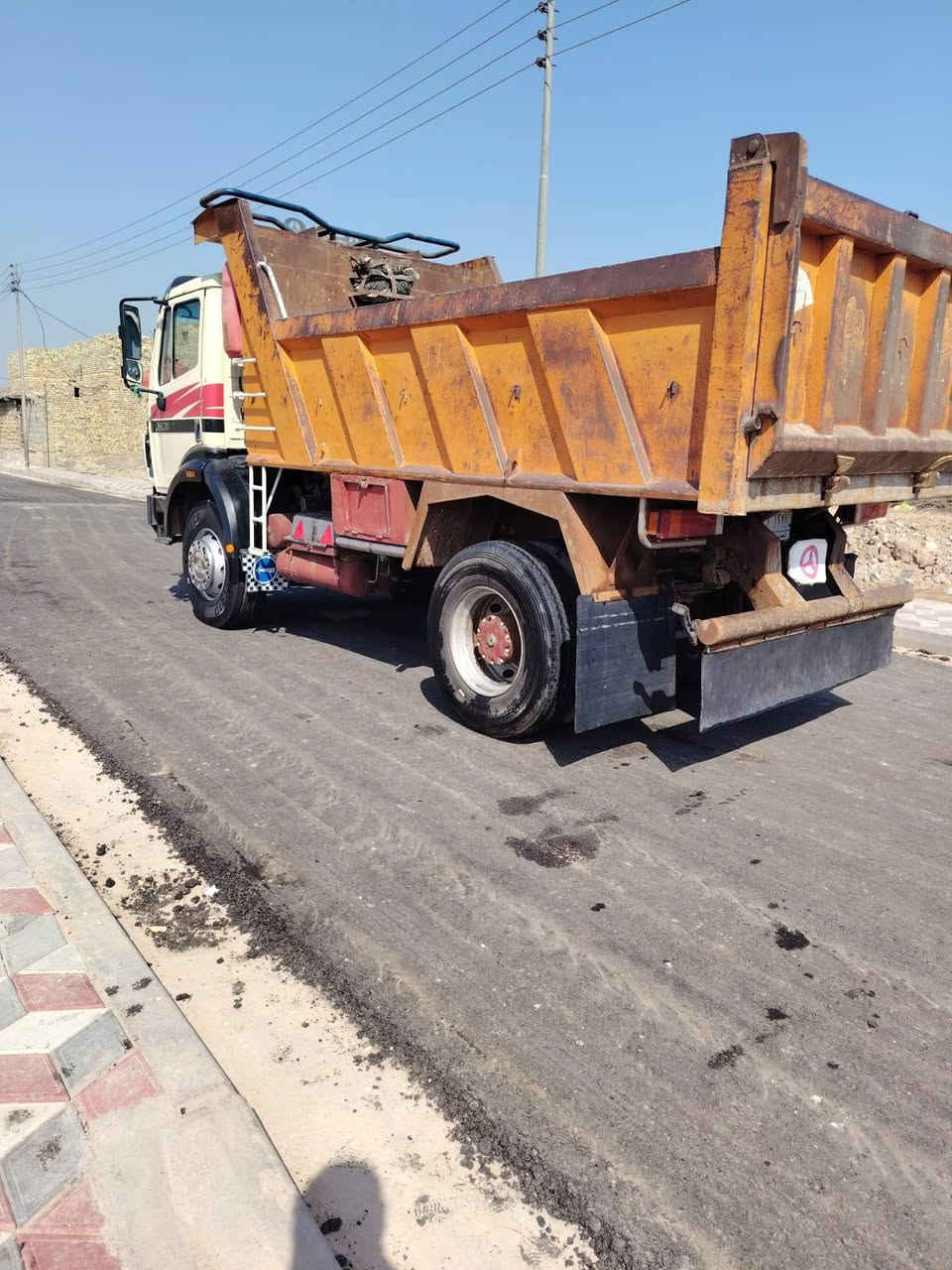 السلام عليكم
سياره للبيع مكينه 8 كير 6 الماني 
الاستفسار على الرقم ***********/***********
