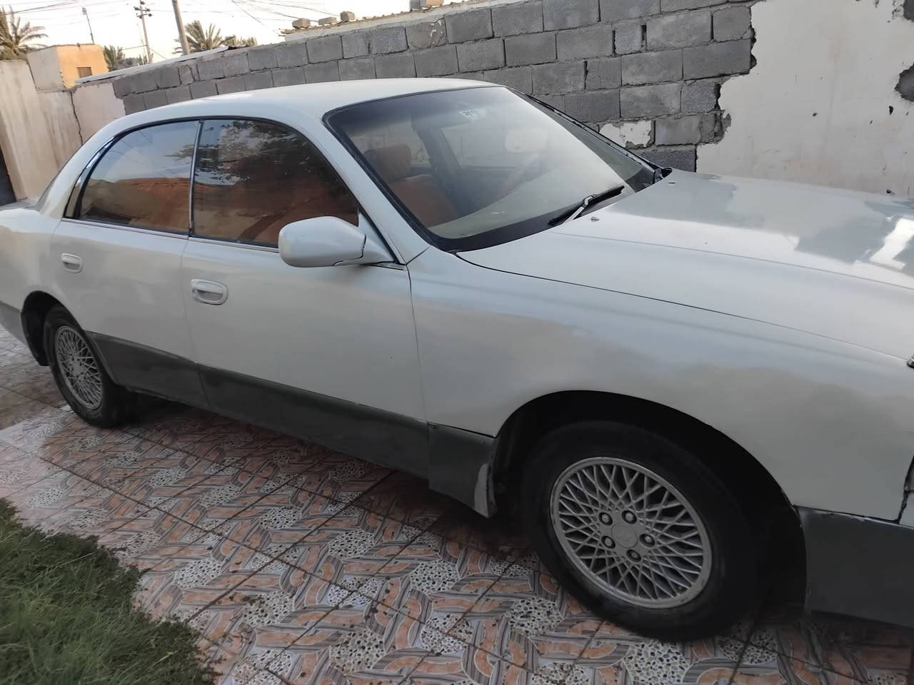 السلام عليكم
للبيع 
ماجستا موديل 92 
محرك وكير بطه ثنين ونص 
السعر 40 وبيه مجال 
للستفسار ***********
