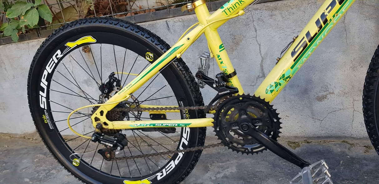 ئەم پاسکیلە بۆ فرۆشتن
قیاسی 24
زۆر تازەو جوان و بێ عەیبە 
ماشە دەبڵە   ئیستۆپ دیسکە  
10 گێڕە گێڕی مەزبوتە لۆک لۆکە 
سلێمانی بەکرەجۆ   گەیاندنم   نیە 
***********
***********
