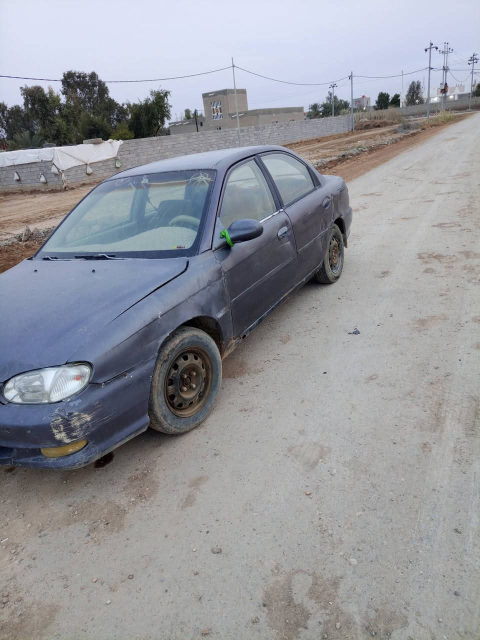 اسلام عليكم للبيع سياره سيفيا 2000 ورثه بيها قاصرين *********** ،،،سعر ب15
