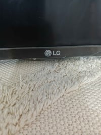 شاشة LG • 43 بوصة • 4K ستلايت