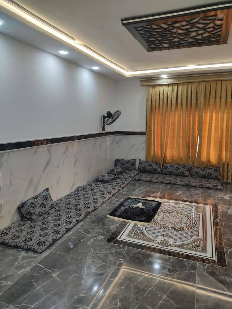 عروض مكتب اساور للعقارات
دار للبيع في حي الرفاق
200 متر واجهه 10
طابقين
بناء حديث
موقع مميز جدا قريب من سايدين
سند طابو الزهور
شرط التحويل
شارع تبليط
شروق تام
لمعرفه السعر اكتب تم ليصلك على الخاص
للاستفسار زياره المكتب سايدين البحرين مقابل مطعم احمد الحاج صلاح
***********
***********
