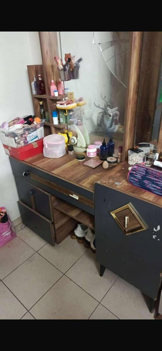 غرفة نفر  ٣ قطع ب250
بسماية


**إذا كنت صاحب هذا الإعلان وتريد حذفه لأي سبب، رجاءا أرسل رسالة إلى الدعم الفني**