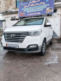 سياره للبيع موديل 19  لستفسار 07821636259