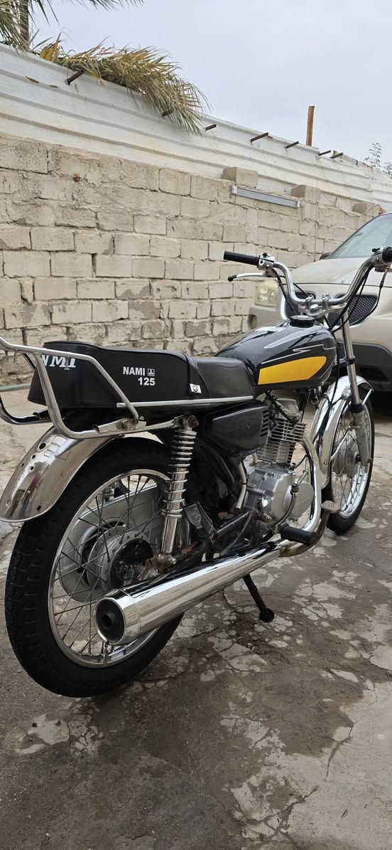 سلام عليكم دراجة نامه ايراني للبيع ادوات 
السعر 400وبيهه مجال 

الزبير . البترو 
***********
