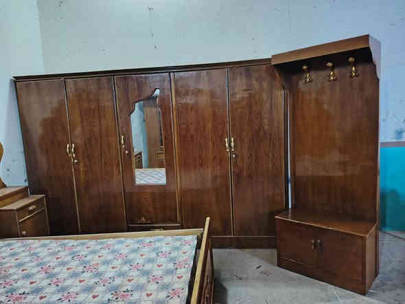 غرفه صاج للبيع السعر اربعميه وبيه مجال مكان او غرق #***********
