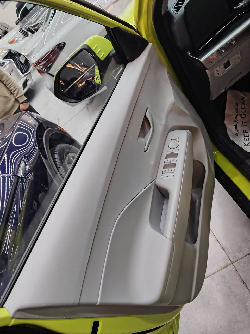 سلام عليكم
للبيع اللون المميز
موديل ٢٥
المكان الموصل
الضرر تبديل وصبغ باب السايق وصبغ اشوية بل دوسة كاتي تترقم شمالي

((المواصفات))

1 - عداد ١٩٠٠٠ مايل 

2 -اللون فستقي المميز 

3 - داخل ابيض 

4 -تحديد مسار 

‏‎5 -بصمه تشغيل وابواب

‏‎6 -تشغيل عن بعد

‏‎7 - رادار امامي 

‏‎8 - كاميرا خلفية 

‏‎9 - مانع انزلاق 

‏‎10 - اشاير بالمري

‏‎11 - محرك 2000

‏‎12 - رادارات 

‏‎13 - هاند بريك بصمة 

‏‎14 - اوتو هولد 

‏‎15 - منافذ شحن و طاقة 

‏‎16 - نظام مساعد نزول منحدرات 

‏‎17 - لايتات امامية لد نهاري 

‏‎18 - دشبول دجتل مع شاشة ملونة للعطلات 

19 - تبريد قطعتين
للاتصال ***********
السعر المطلوب ١٧٠ وبيها مجال بسيط
