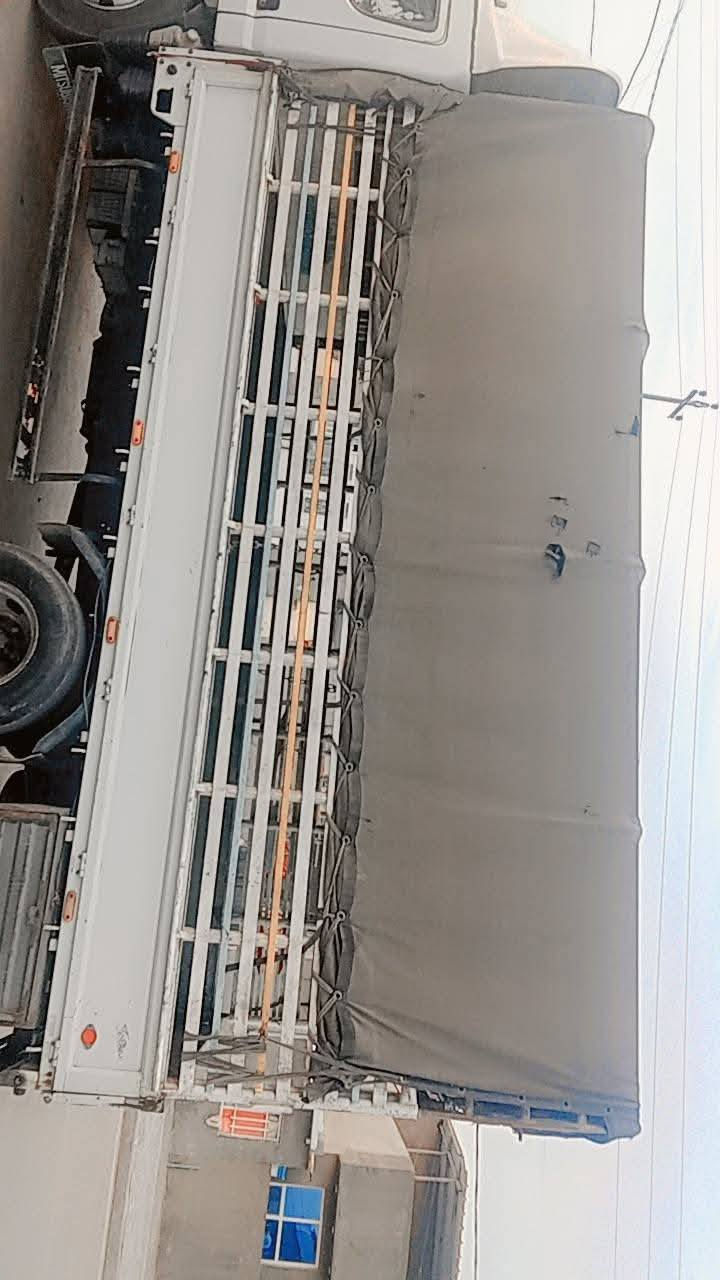 سياره كنتر للبيع 2015 كفاله كير ومحرك وشاصي واكسل 
رقم الهاتف ***********
