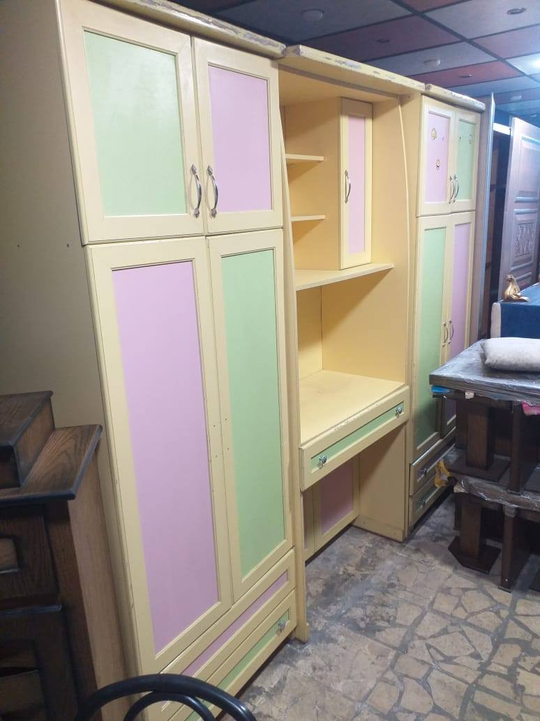 #للبيع بسعر مغري جدا غرفة #نوم أطفال خزانتين درفتين #مع طاولة دراسة مع شوفنيرة #وكمدينة وتختين مفردين #عنبر مع فرشاتهم للتواصل خاص فقط


**إذا كنت صاحب هذا الإعلان وتريد حذفه لأي سبب، رجاءا أرسل رسالة إلى الدعم الفني**