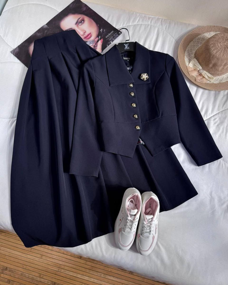 فخامه. وجمال. المديل  طقم  تنوره  مع  ستره  روووعه 

🧶🧶نوع الخامة  دابل تركي  ❤️

المقاسات   🌹40🌹42🌹4
#الجميع


**إذا كنت صاحب هذا الإعلان وتريد حذفه لأي سبب، رجاءا أرسل رسالة إلى الدعم الفني**