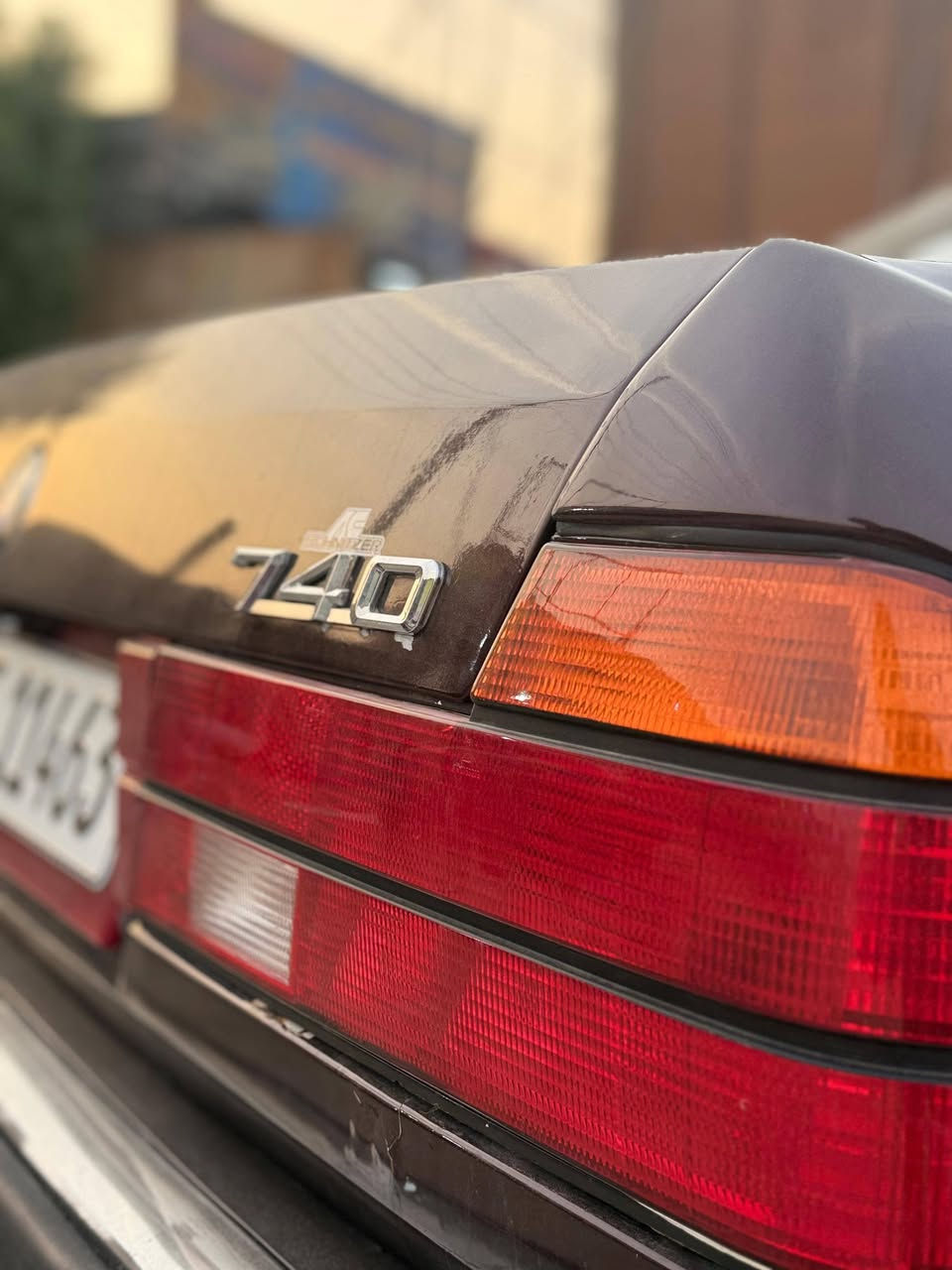 BMW 730 v8 👑
يالله السلام عليكم 
للبيع سياره جاهزه ونضيفه 🤍
دبل جام ◀️
حداديه امامي خلفي جديده نفض 🎖️
كهربائيات كلها شغاله وعلى اخر حبايه كلشي بيها شغال 🪬
ضفيره جديده ☑️
كير يخبل وماتحس بنمرته🔱
رقم جديد وهزه جديده وكاله عامه بسمي اداورلك ثاني يوم 🔄
لايت يخبل نهااار 🛣️
بجم كامل جديد لايتات وشبابيج ودعاميه وبروجكرترات💡 
تبريدها ثلج وتبريد ال 8 معروف ❄️
غرفه جديده توني شادها 🛡️
بكلايتات جدد ✅
تخم تاير وتخم ويل جديد مو هذه البيها شديت غيره♻️
مروحه مال حديث كهربائية توني شادها وتخبل 🌪️
حماوت السياره ثابته وكلش حلوه🌡️
المحرك بي خيط بخار وجاي اطلع بيها محافضات كلشي✔️ مابيها وشلعتها تشك الكاع 🚀
قاعده فيوزات جديده بدلتها كامله هيه وضفيره 🔋
ادامه عامه لمنضومه البانزين والهواء ⛽
ادامه عامه لمنضومه تبريد المحرك ✅
باتري جديد 🔋
مسطره بخاخات جديده 🎖️
تخم بلكات هيلو 🪬
ايسي وايرفلو جدد مال حاويه ☑️
صالنصه مضبطها من طول لطول 🔱
دجات المحرك والكيد والكوبلن والشيال مال كاردن جدد 🪛
عوازل للغرفه كلها من كل الجوانب ☑️
ربل باب جديد والعزل يخبل 🛡️
دعاميات جدد الامامي والخلفي ✔️
منضومه صوت استوديو وتخبل ننهايه العالم 📢 
وبعد هواي شغلات ماكاتبهن  
مكان السياره سماوه قضاء الرميثه 
*********** بي واتساب 📞
والسعر ماكتبه بسبب ضعفاء النفوس علق ويوصلك سعرها
