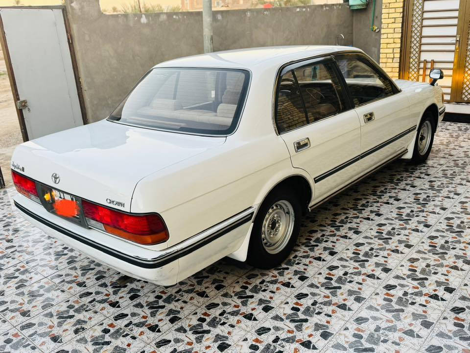 اللهم صل على محمد وال محمد 
السلام عليكم سوبر كراون ارنب كصيف موديل 1996 كفاله عامه 
ضربه وصبغ وتبديل سياره جديده 
بحاله الوكاله ماشيه 159 الف 
كير ومكينه ونجي تخم تاير ياباني 
حداديه 100 بل 100 جاهزه من كلشي كير مكينه وحداديه تبريد 
دواخل كلش جديده دشبول بطاين 
مال ايسر بلاد عسلي سياره جاهزه على اخر حبايه توني جاي بيه من السعودي مال جناي ماعوزه برغي ترايه شرط زيرو شكو برغي بيه بعده اصفر رقم بغداد دولي بسمي سنويه جديده هزه جديده رجاء بس يدور جديد يتصل رجاء ما يعرف قيمته لا يعلق مكان السياره الناصريه 
سياره شرط احله من الصور وانا مسول عن كلامي السعر 128 
الشراي يتصل ***********
