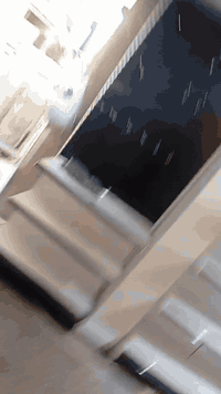 رفوف جديد ممستعمل مع ميز كاشير مع  كاشير حاسبه مع عارضة سكائر للبيع ال...