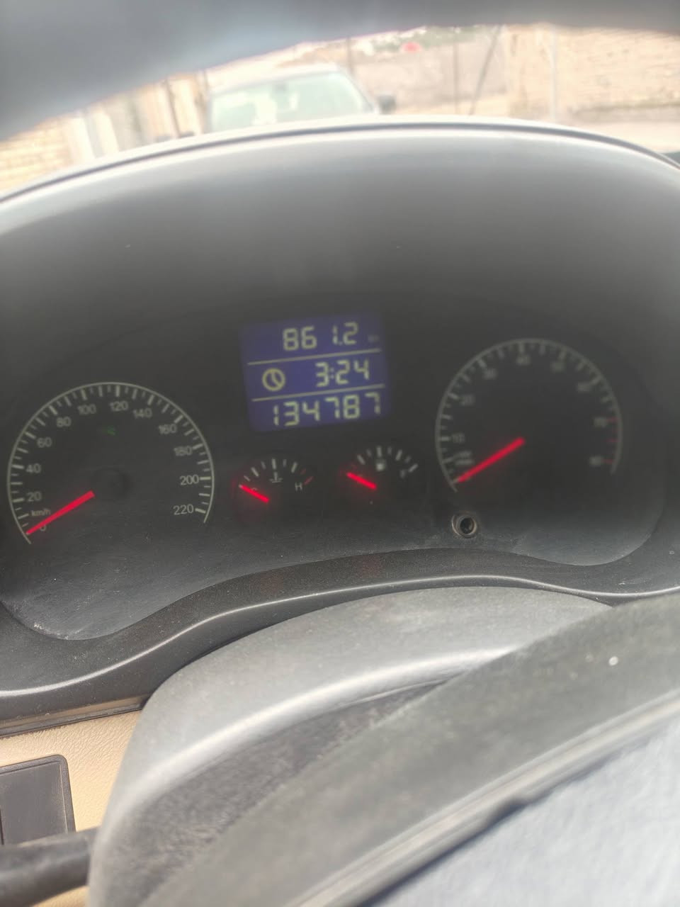 سلام عليكم سياره للبيع تيكو 2013 فول مواصفات فتحه مكينه 2000  خزن ميموري شاشه كبيره رقم بصره سنويه هزه ملاحظه سياره بيهه بارد العنوان ميسان العماره اني مكلف بالنشر رقم صاحب السياره ***********
