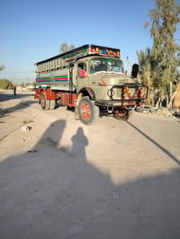 اقجم للبيع  80وضع شركة قمارة بيه رشات صبغ قليل شاصي بلادي خام ما  مصبو...