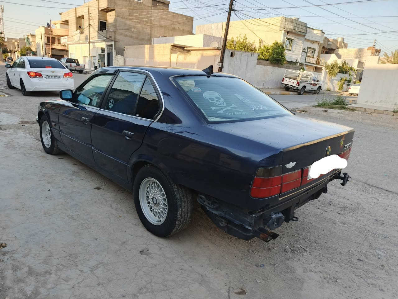 سلام عليكم
للبيع بي ام 525  رقم سليمانيه  دولي  موديل 90 اوتوماتيك محرك مسكر عدل سقف سلايت جامات الامامي كهربائي ومريات كهربائي صدر امامي وخلفي شرط   سنويه ل 29 بطاقه بانزين بي شرط تحويل فقط بدون وكاله .. سعر 64 وبي مجال لشراي فقط الاستفسار اتصال ع ***********
