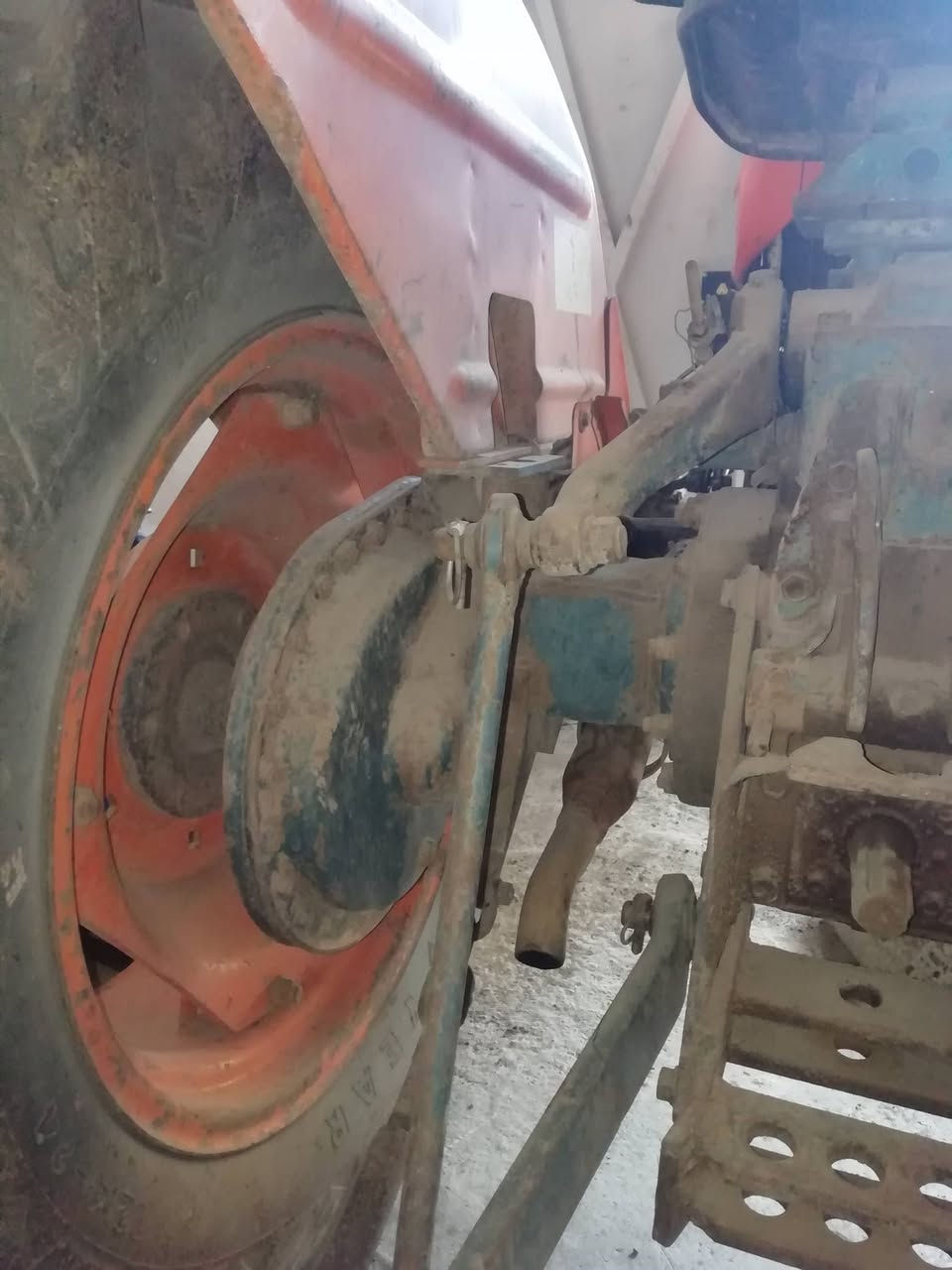 كوبوتا ٨٦ . مع فدان و ملحق ثقل و كيلة أصلي ياباني.


**إذا كنت صاحب هذا الإعلان وتريد حذفه لأي سبب، رجاءا أرسل رسالة إلى الدعم الفني**