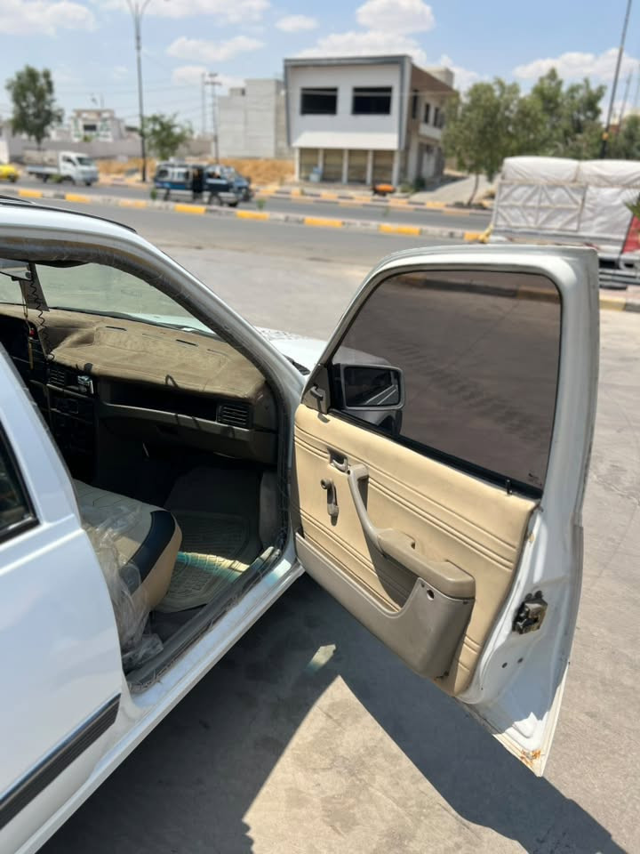 كاديت     ***********.   / *********** 
سعر.   (32) ومجال قليل للطيبين سيارا بلادي وضع شركه 
رقم دولي شرعي شرط التحويل سنويه لغاية 2027
 حجم 14 محرك وكير شرط لا صرف ولا نفخ  #بيها_كابون
بدون ضرر /صبغ حزام (فقط ) جاليه 
بدون دواخل وبدون سكف / كهربائيات كلها شغاله 
من الدعاميه للدعاميه كلها شغاله 
طخم تايه جديد شادهم  #اريل_كهربائي. قفل مركزي 
دوشمه جديده (ارضيه سقفيه كشنات بطاين ) كلها جاهزا 
مسجل سماعات كلو شغال لايت زينول تنته فتحت سكف سلايت (كيجات بانزين حماوه كيلو متر ) كلو شغال تدفئه شغاله مرايات إشارة ترحيب /
مكاني موصل الأيسر
