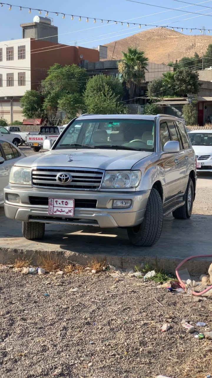 مۆنیکا
مۆدێل2007مانگی5
ڕەنگی سلڤەر
کۆدی بۆ کراوە باڕ کۆدی وەرگرتوە
مواسەفاتgxr
V6
ناو زەرد
سەلاجە تەبریت مەرکەزی
سەڵاید
داتاشۆ
گێڕ تۆماتیک
گێڕ و مەکینە و تەبرید و  عەکسل و دەبڵ عەکسلی هەمووی بە شەرتی فیتەر بۆ نوقسانی مەگەرێ مەکینە نەکراوە
سعری137مەجالی کەم
***********
***********
