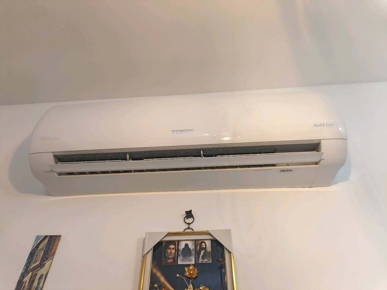 غرفه نوم ١٠ قطع للبيع  معه سبلت توسوت طنين معه بلازمه TCL   ٥٥ بوصه معه ثلاجه مكاني بغداد الجديده استفسار ***********