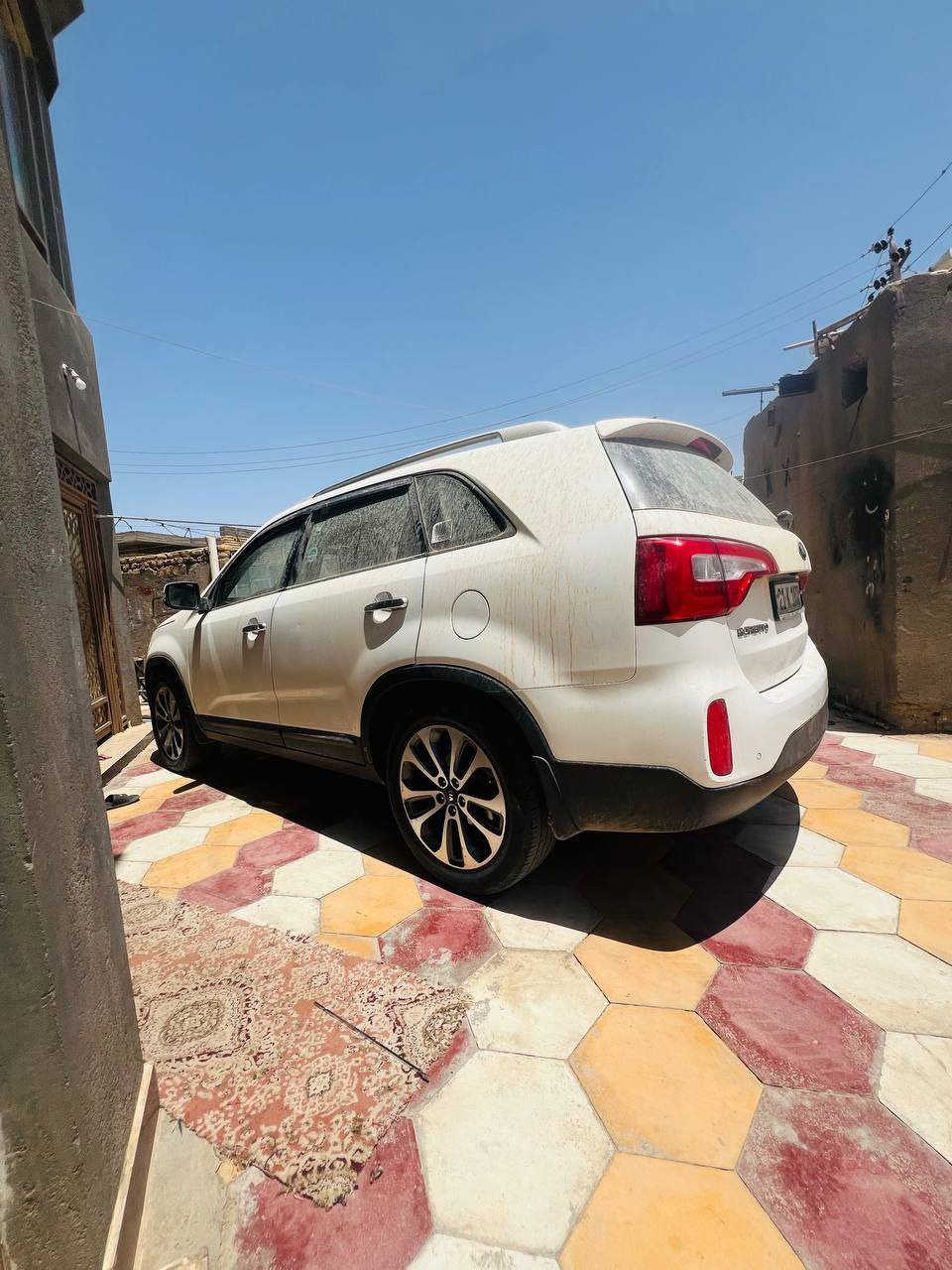 ‏السلام وعليكم
سورنتو ٢٠١٣خليجي كفاله عامه
السياره جديده مال جناي 
رقم سياره  سليمانيه بأسمي مداور ثاني يوم
مكان سياره سماوه
السعر 200 وبيهه مجال بسيط
اللاتصال /***********
المواصفات
بصمه 
بصمه ابواب 
4 سلندر
7 راكب 
3 قطع تبريد 
كشنات كهرباء
بردات خلفيه 
ترحيب عند الاقتراب 
تحديد مسار
نظام ترحيب 
حساسات خلفيه
اشاير بل مري 
كروز سرعة 
تحكم استرن
